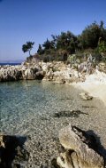 La baia di Skinos